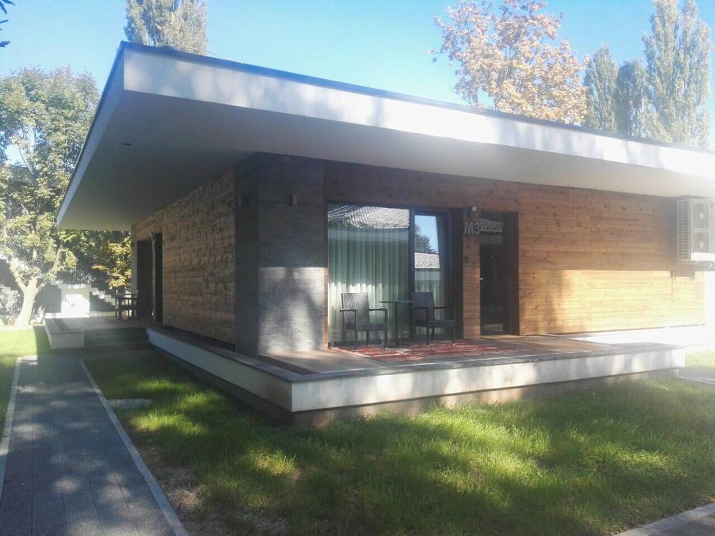 Villas And Apartments Oaza Ilidza Exterior photo