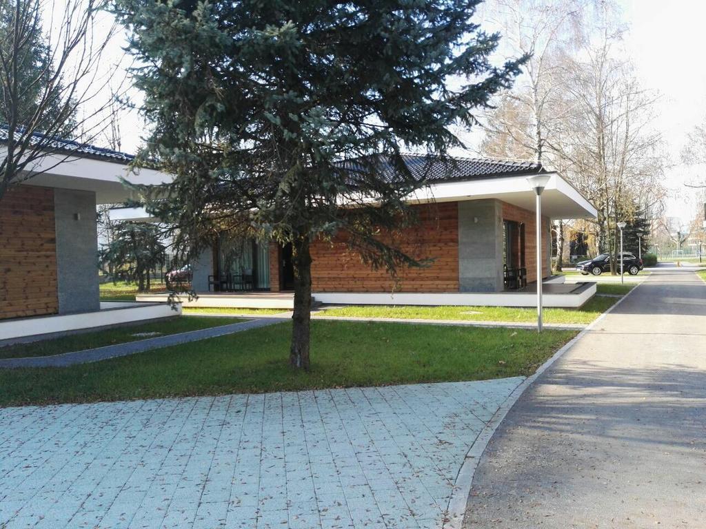 Villas And Apartments Oaza Ilidza Exterior photo